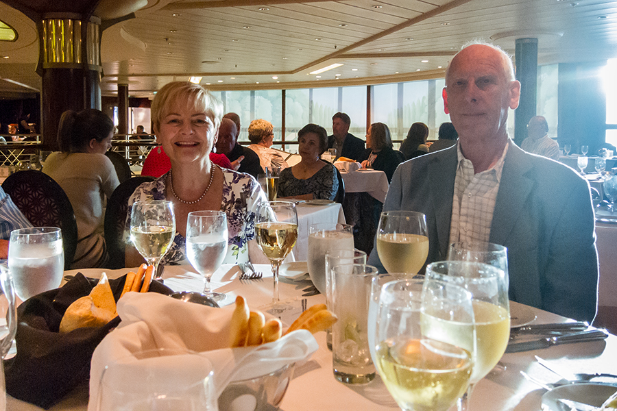 celebrity infinity trellis restaurant