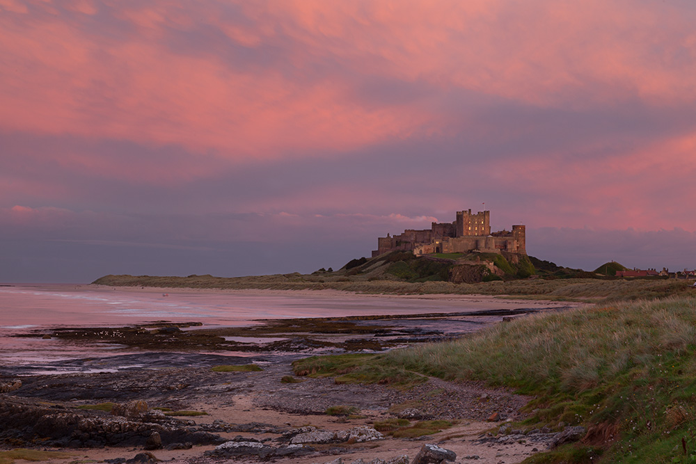 bamburgh castle sunset