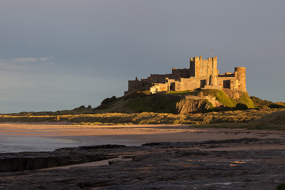 bamburgh castle sunset