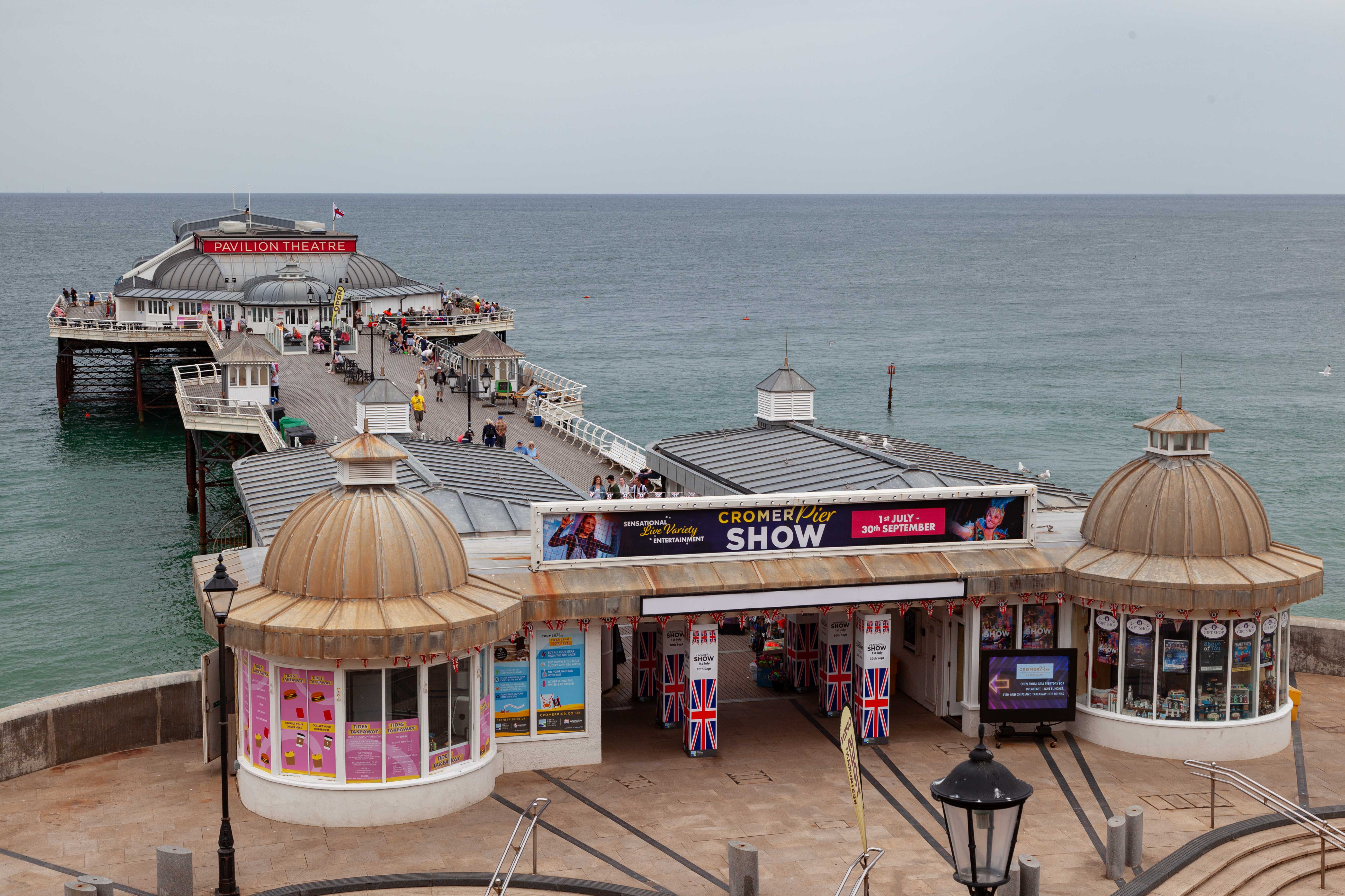 cromer pier