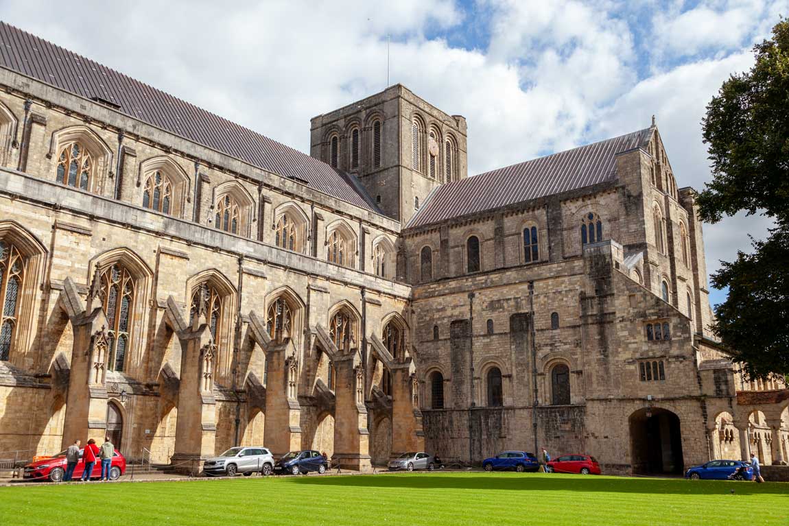 winchester cathedral