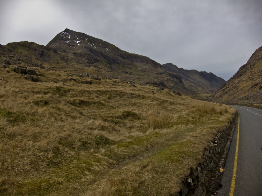 snowdonpassofllanberis.jpg